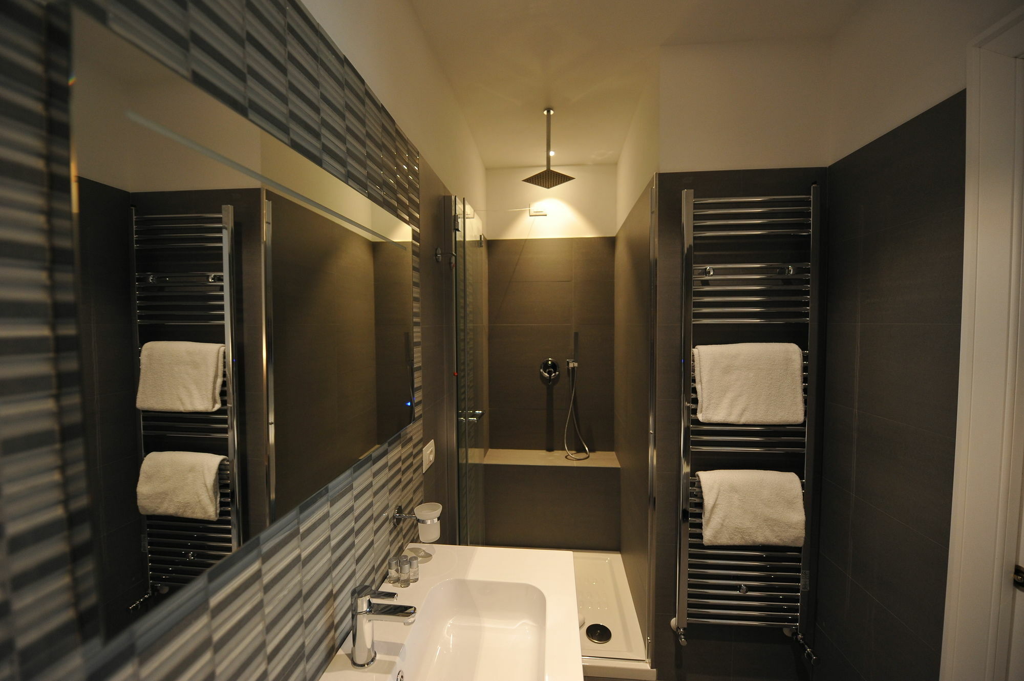 Angel Spagna Suite Рим Экстерьер фото